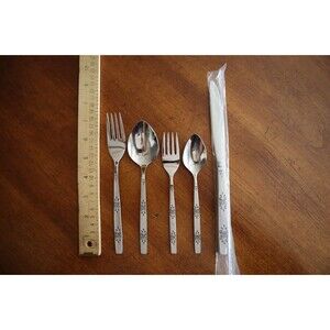Vintage Oneida Profile Orlando 5 Piece Place Setting USA Dinner Fork Spoon Salad